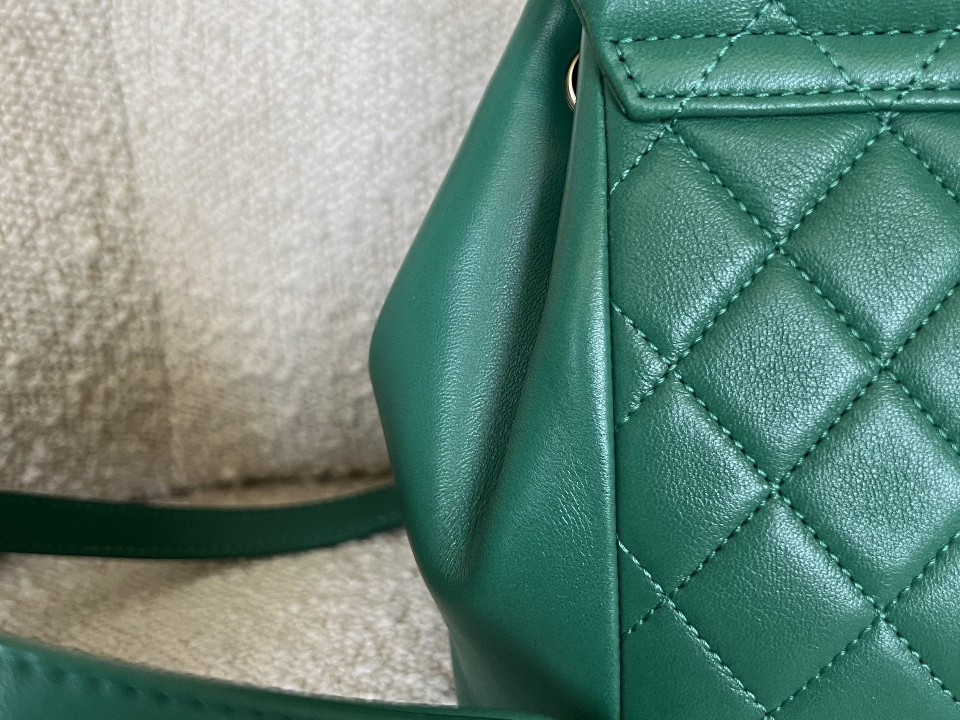 CHANEL Backpack 22A Green Leather Duma Backpack Small LGHW -Knockoff
