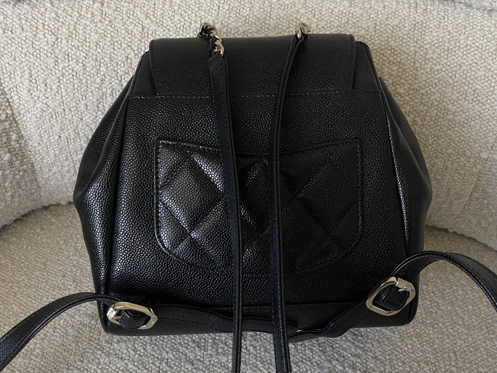 CHANEL Backpack 22B Black Caviar Backpack Small (Updated Size) LGHW -Knockoff
