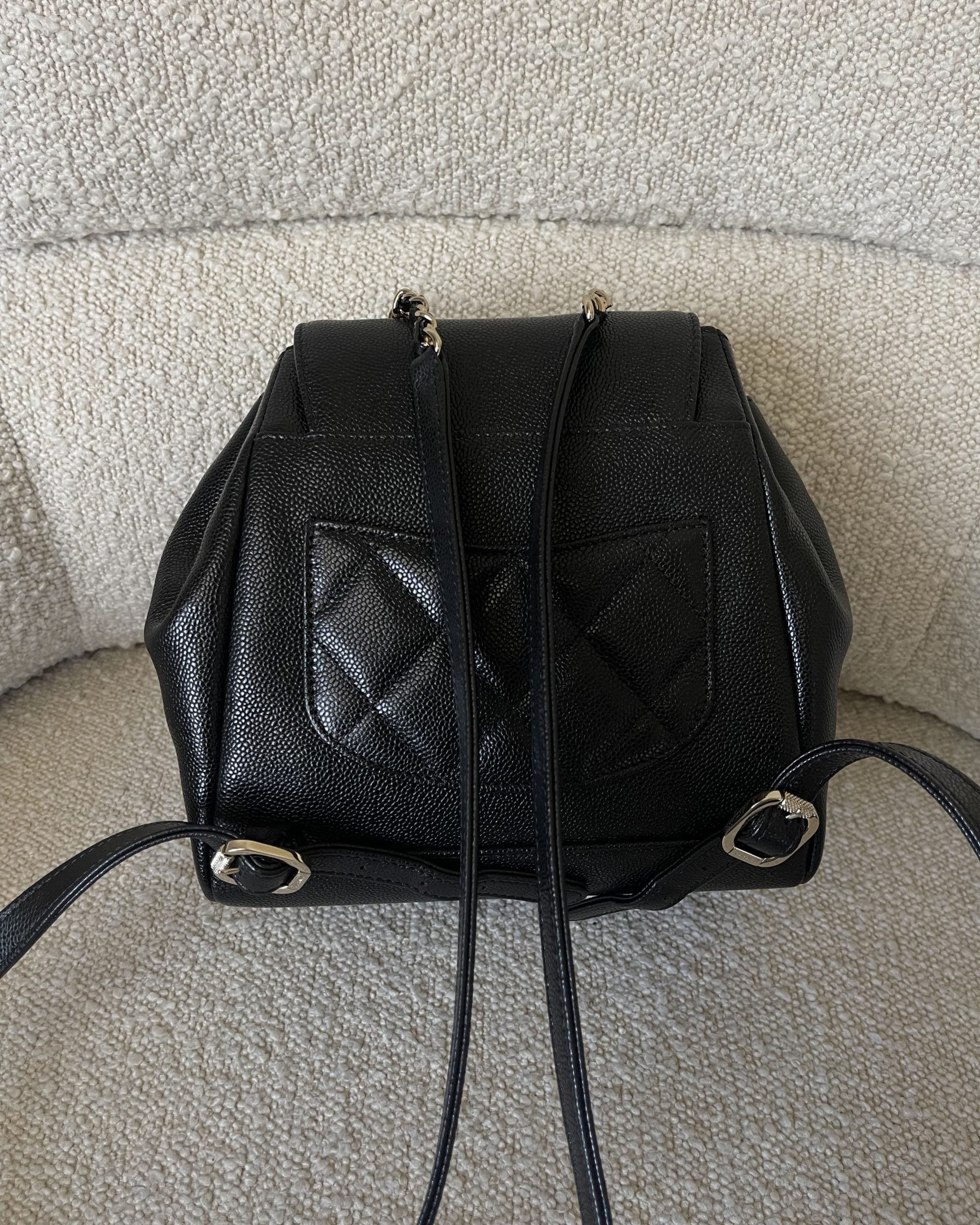 CHANEL Backpack 22B Black Caviar Backpack Small (Updated Size) LGHW -Knockoff
