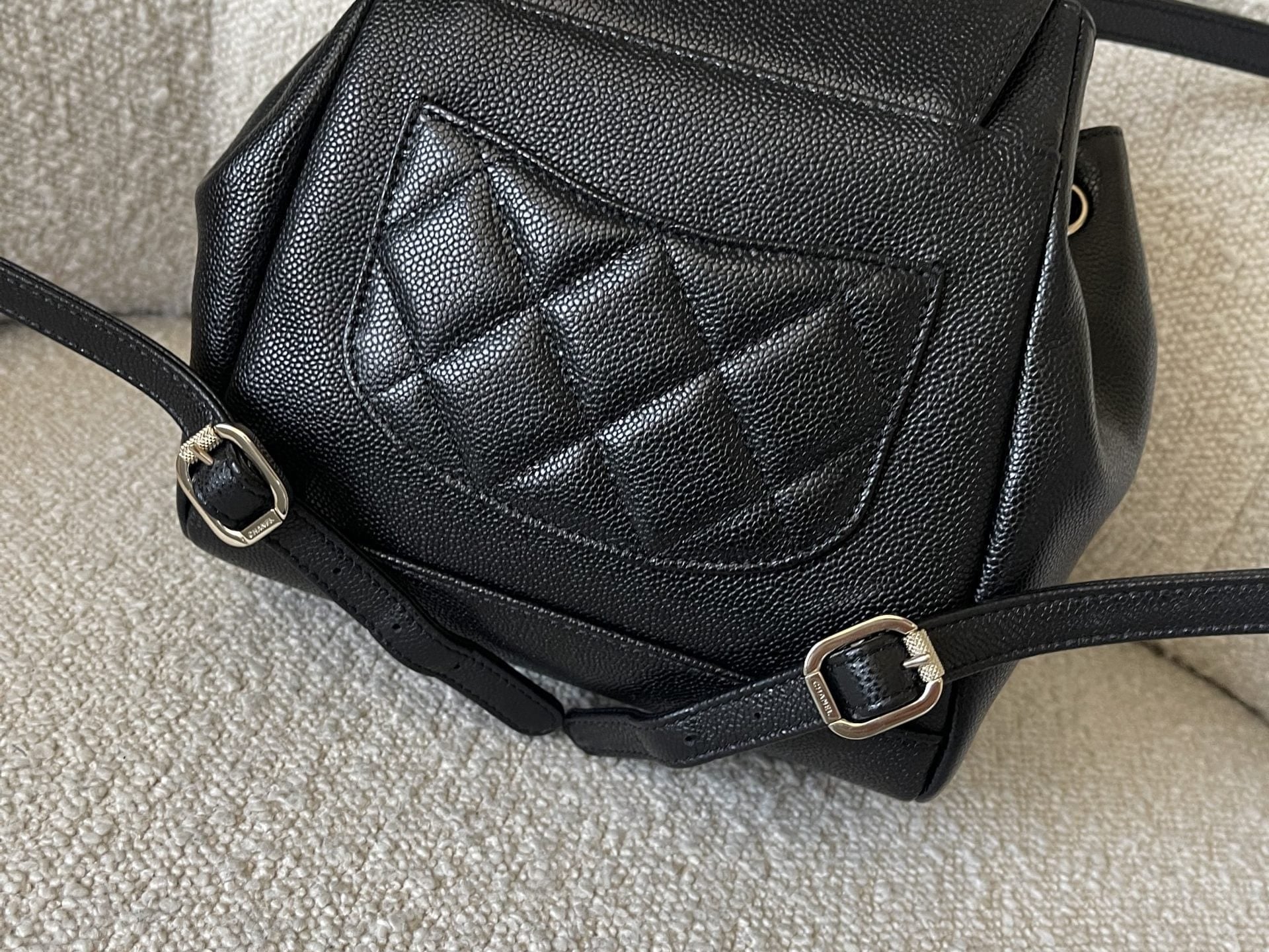 CHANEL Backpack 22B Black Caviar Backpack Small (Updated Size) LGHW -Knockoff
