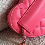 CHANEL Belt Bag 22S CC In Love Heart Zipped Pink Lambskin Quilted Belt Bag LGHW -Knockoff
