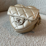 CHANEL Belt Bag 22S CC In Love Metallic Gold Lambskin Heart Zipped Belt Bag LGHW -Knockoff
