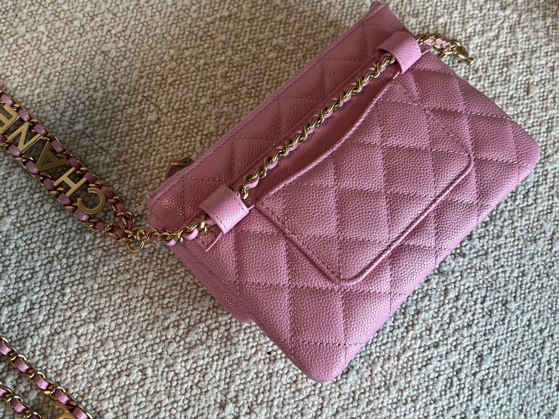 CHANEL Belt Bag 22S Dark Pink Caviar Quilted Belt Bag AGHW -Knockoff
