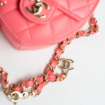 CHANEL Belt Bag Pink 22S CC In Love Heart Zipped Pink Lambskin Quilted Belt Bag LGHW -Knockoff
