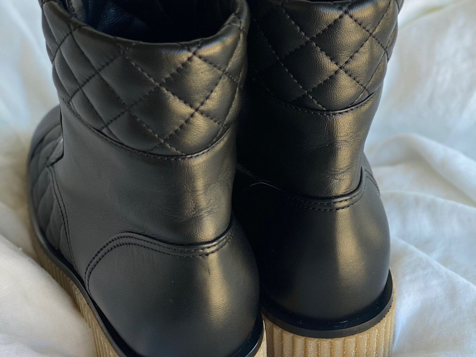 CHANEL Boots CHANEL 21B Calfskin Quilted Black Caviar Quilted CC Logo Combat Boots -Knockoff
