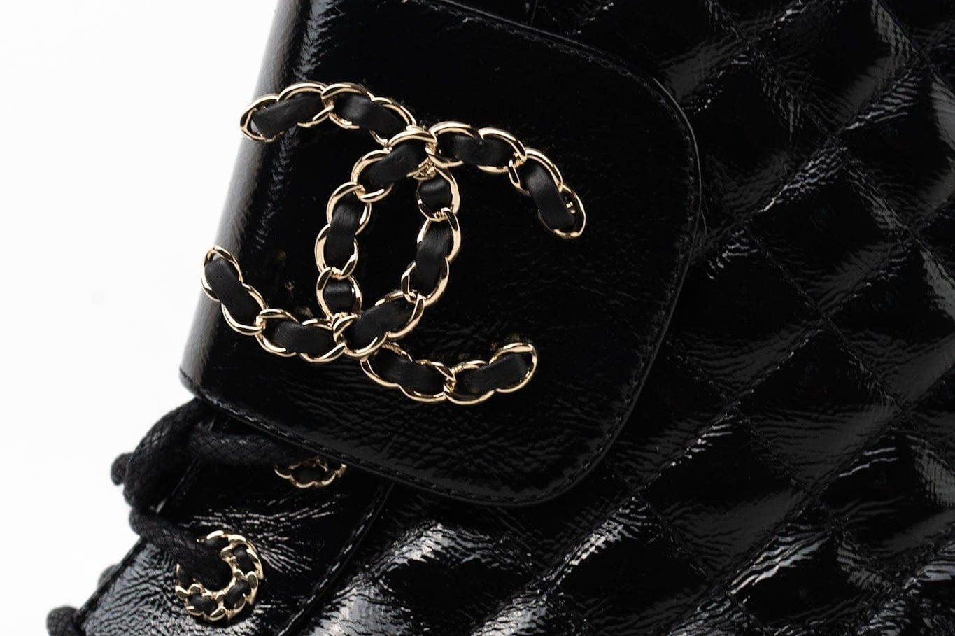 CHANEL Boots Shinny Calfskin Quilted Lace up Combat Boots -Knockoff
