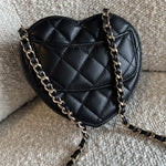 CHANEL Clutch 22S CC In Love Black Lambskin Quilted Small (Clutch on Chain) Heart Bag LGHW -Knockoff
