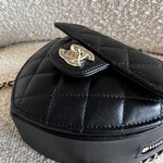 CHANEL Clutch 22S CC In Love Black Lambskin Quilted Small (Clutch on Chain) Heart Bag LGHW -Knockoff
