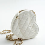 CHANEL Clutch 22S CC In Love White Lambskin Quilted Small (clutch with chain) Heart Bag LGHW -Knockoff
