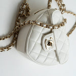 CHANEL Clutch 22S CC In Love White Lambskin Quilted Small (clutch with chain) Heart Bag LGHW -Knockoff
