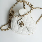 CHANEL Clutch 22S CC In Love White Lambskin Quilted Small (clutch with chain) Heart Bag LGHW -Knockoff
