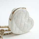 CHANEL Clutch 22S CC In Love White Lambskin Quilted Small (clutch with chain) Heart Bag LGHW -Knockoff
