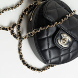 CHANEL Clutch Black 22S CC In Love Black Lambskin Quilted Small (Clutch on Chain) Heart Bag LGHW -Knockoff
