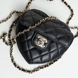 CHANEL Clutch Black 22S CC In Love Black Lambskin Quilted Small (Clutch on Chain) Heart Bag LGHW -Knockoff
