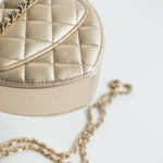 CHANEL Clutch Gold 22S CC In Love Metallic Gold Lambskin Quilted Small (Clutch on Chain) Heart Bag LGHW -Knockoff
