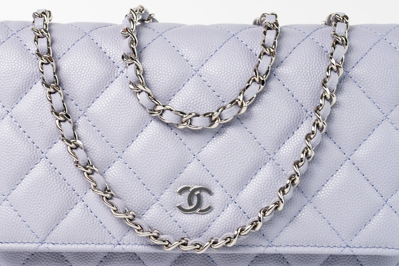 CHANEL Crossbody 21K Lavender Caviar Quilted Wallet On Chain WOC Silver Hardware -Knockoff
