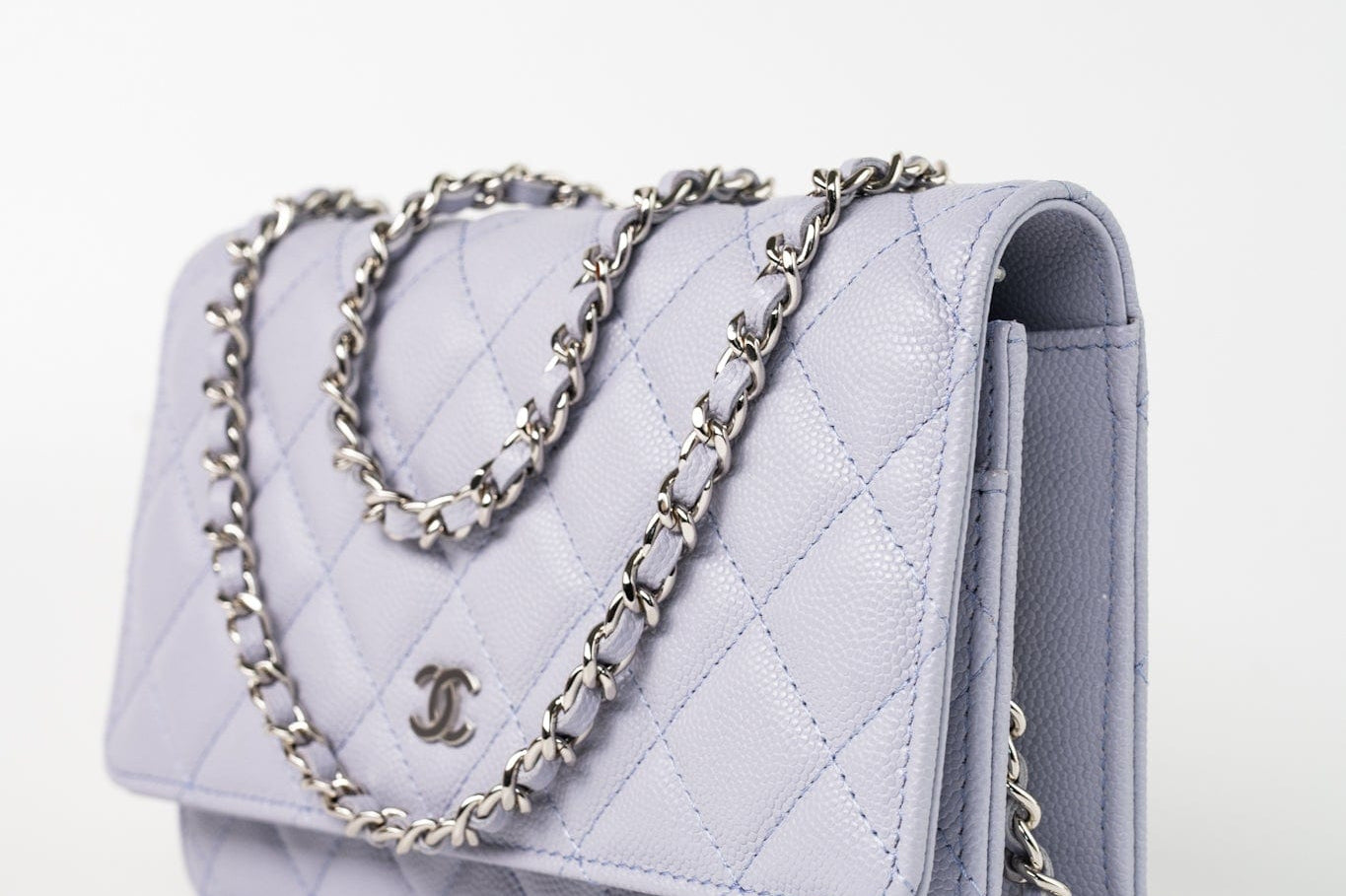 CHANEL Crossbody 21K Lavender Caviar Quilted Wallet On Chain WOC Silver Hardware -Knockoff
