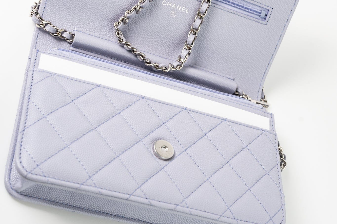 CHANEL Crossbody 21K Lavender Caviar Quilted Wallet On Chain WOC Silver Hardware -Knockoff
