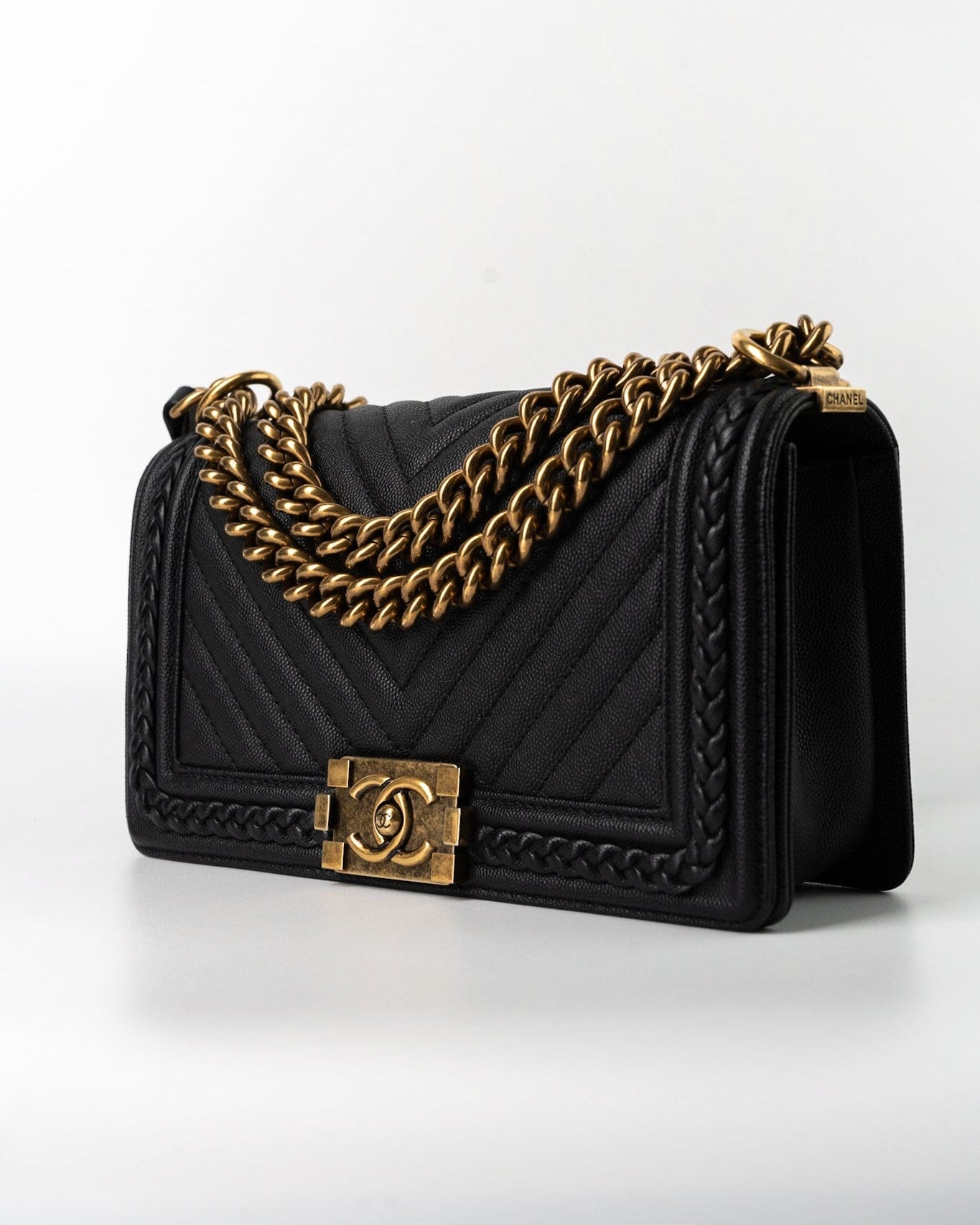 CHANEL Crossbody Black Caviar Chevron Boy Bag Medium Entwined Leather Aged Gold Hardware -Knockoff
