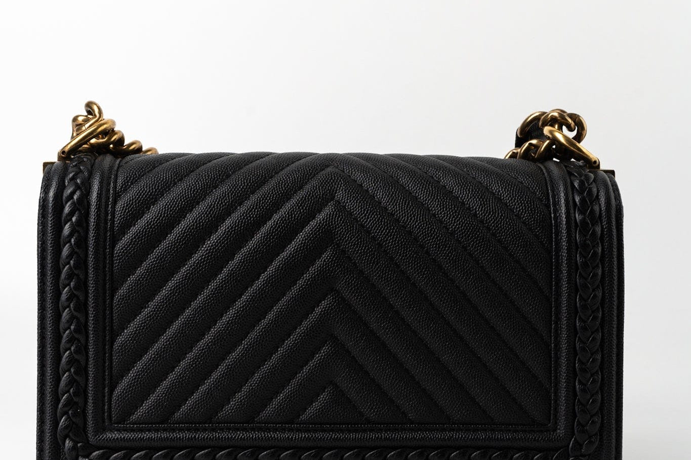 CHANEL Crossbody Black Caviar Chevron Boy Bag Medium Entwined Leather Aged Gold Hardware -Knockoff
