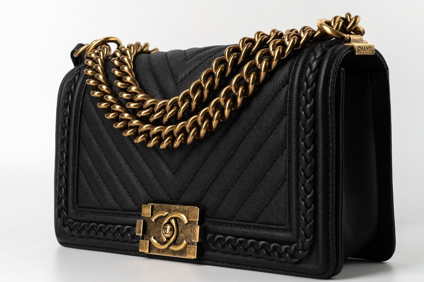 CHANEL Crossbody Black Caviar Chevron Boy Bag Medium Entwined Leather Aged Gold Hardware -Knockoff
