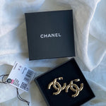 CHANEL Earrings 22C CC Earrings Light Gold -Knockoff
