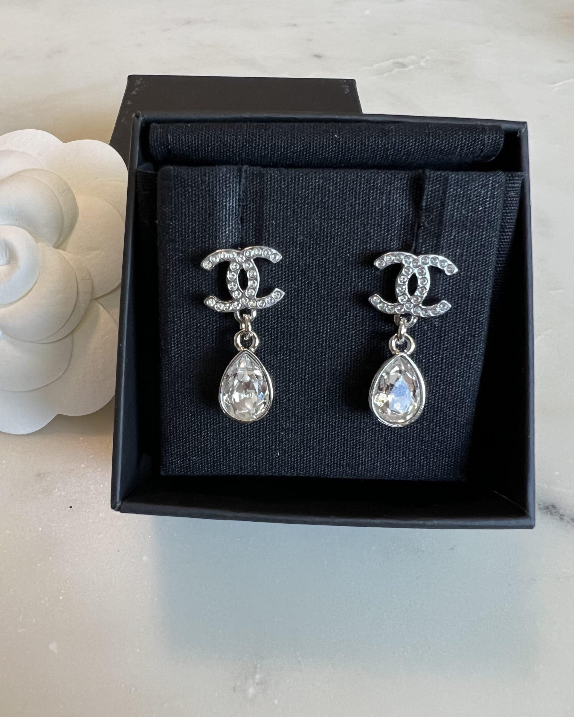 CHANEL Earrings Chanel 21K Silver Crystal Drop Earrings -Knockoff
