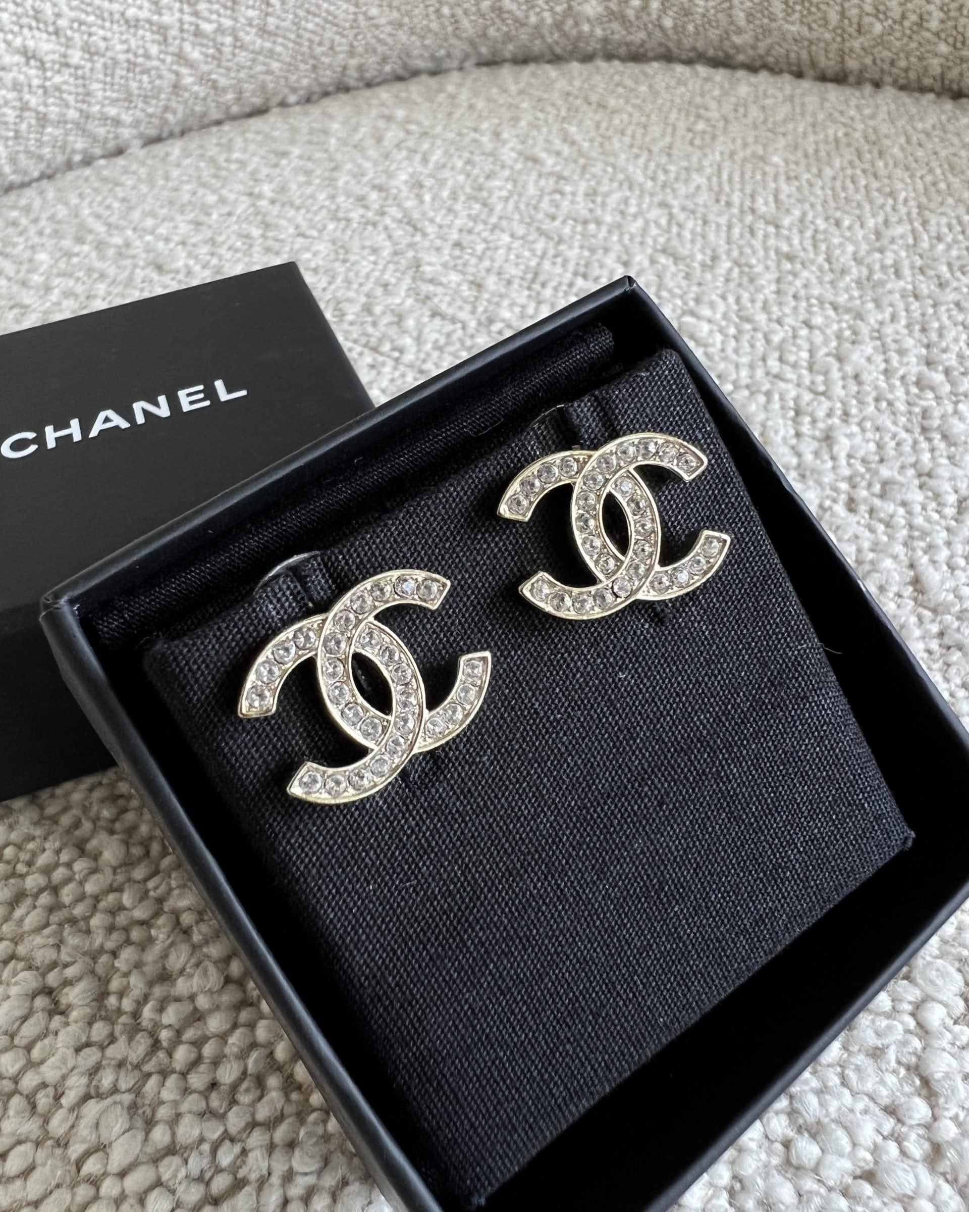 CHANEL Earrings Chanel CC Crystal Stud Earrings -Knockoff
