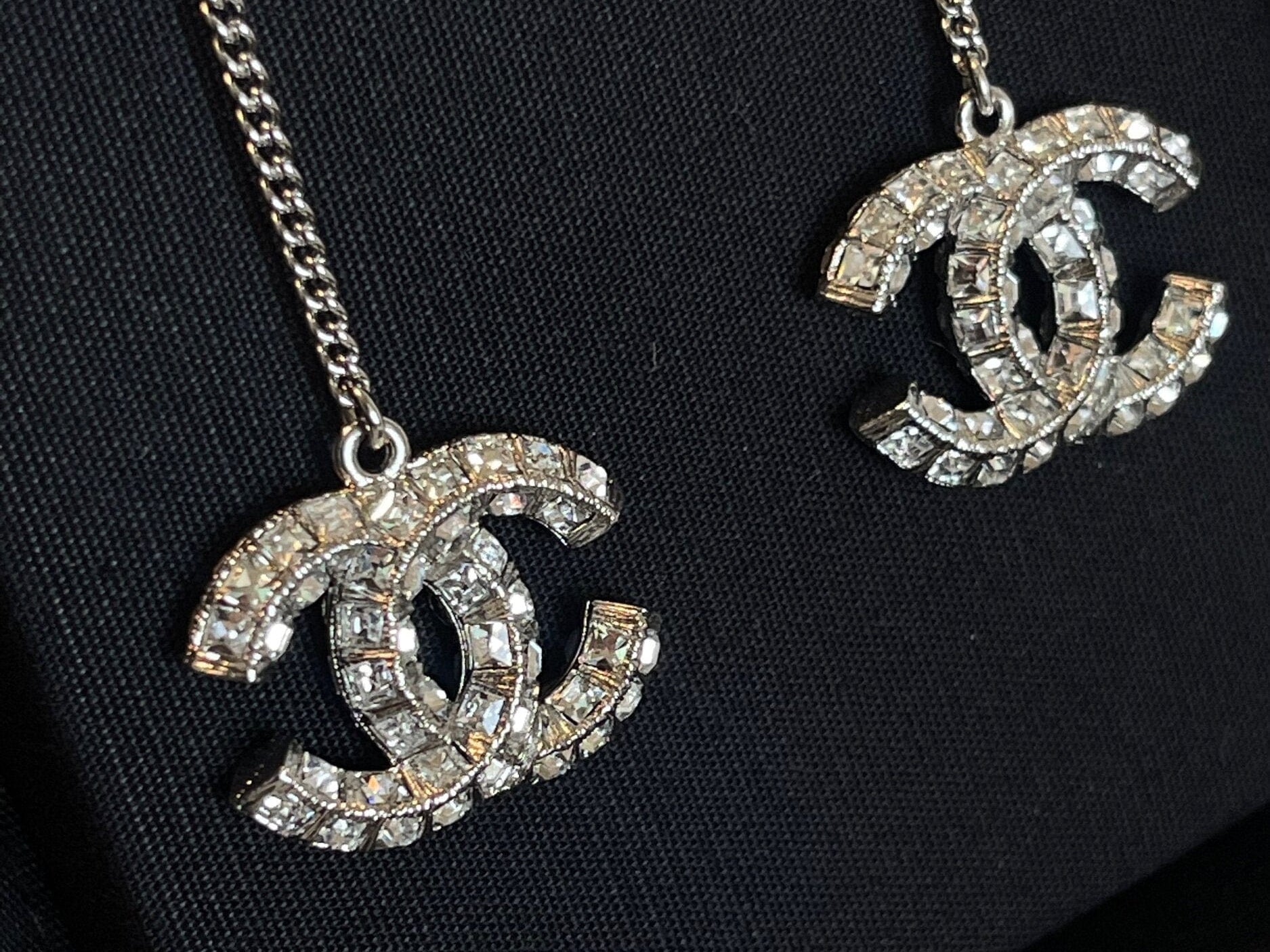 CHANEL Earrings Chanel CC Earring Silver & Crystal -Knockoff
