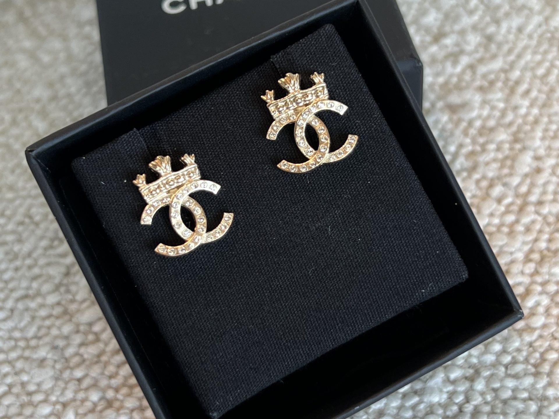 CHANEL Earrings Chanel Crystal CC Crown Gold Earrings -Knockoff
