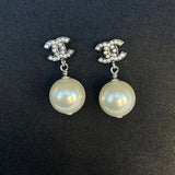 CHANEL Earrings Chanel Pearl Mini Crystal CC Logo Drop Earrings -Knockoff
