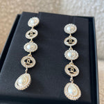 CHANEL Earrings Crystal & Pearl CC Dangle Earrings -Knockoff
