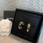 CHANEL Earrings Gold 21A CC Dangle Hoops Earrings Gold -Knockoff
