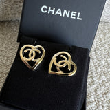 CHANEL Earrings Gold 22P Chanel CC Heart Small Earrings Light Gold -Knockoff
