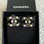 CHANEL Earrings Gold 22P Gold Black Crystal Pearl Earrings -Knockoff
