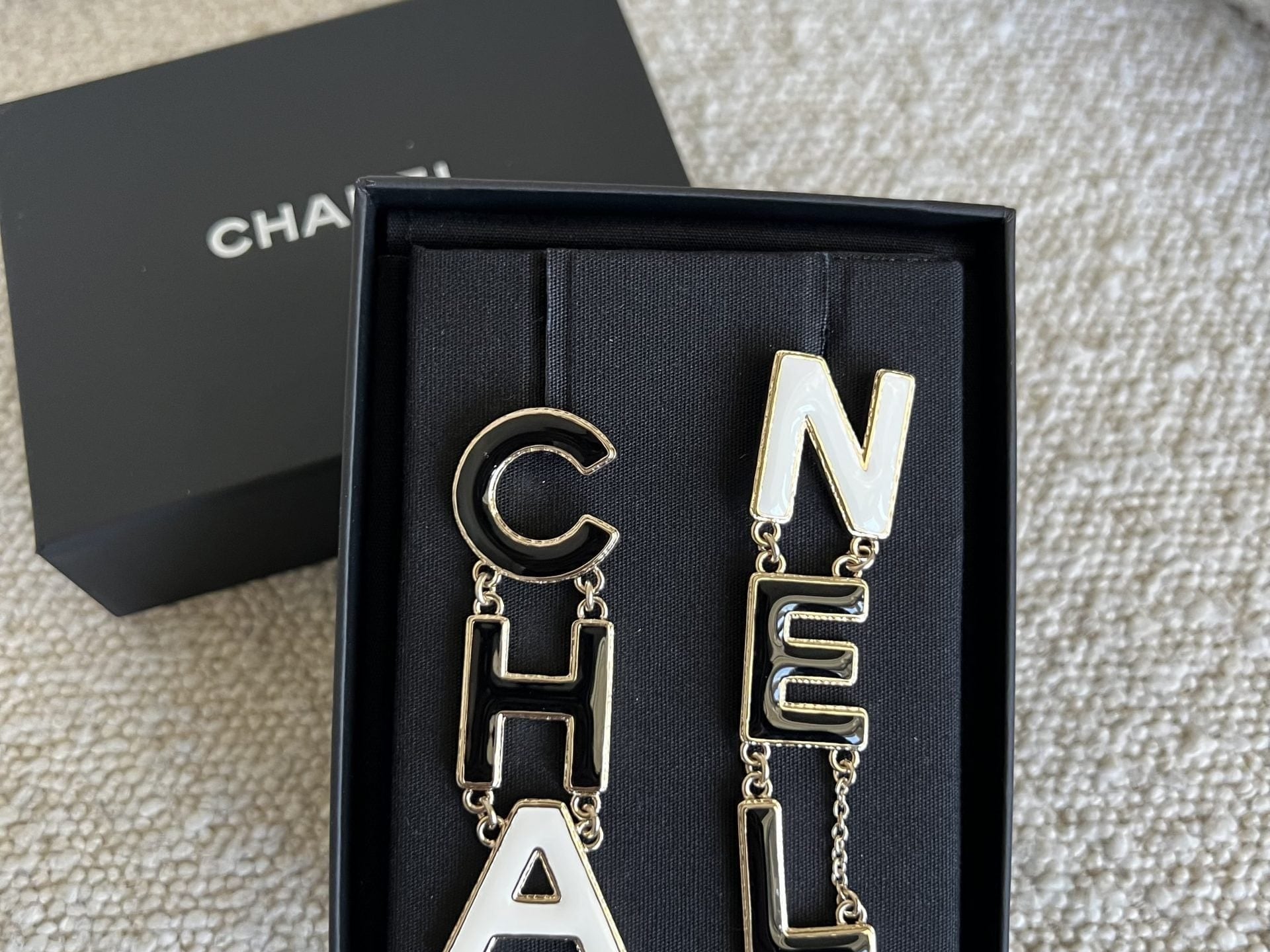 CHANEL Earrings Gold Cha-nel  Earrings Black, White and Gold -Knockoff
