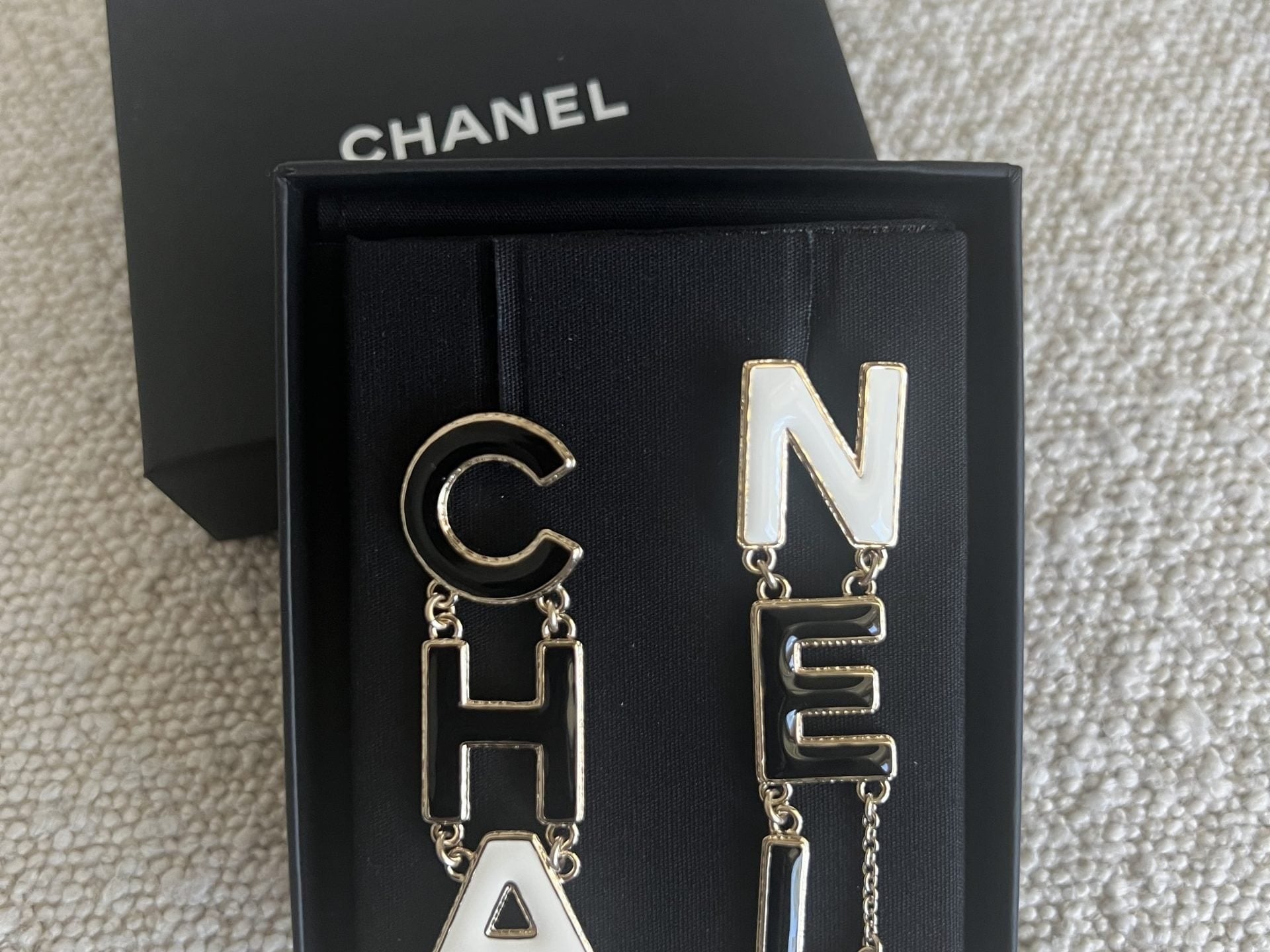 CHANEL Earrings Gold Cha-nel  Earrings Black, White and Gold -Knockoff
