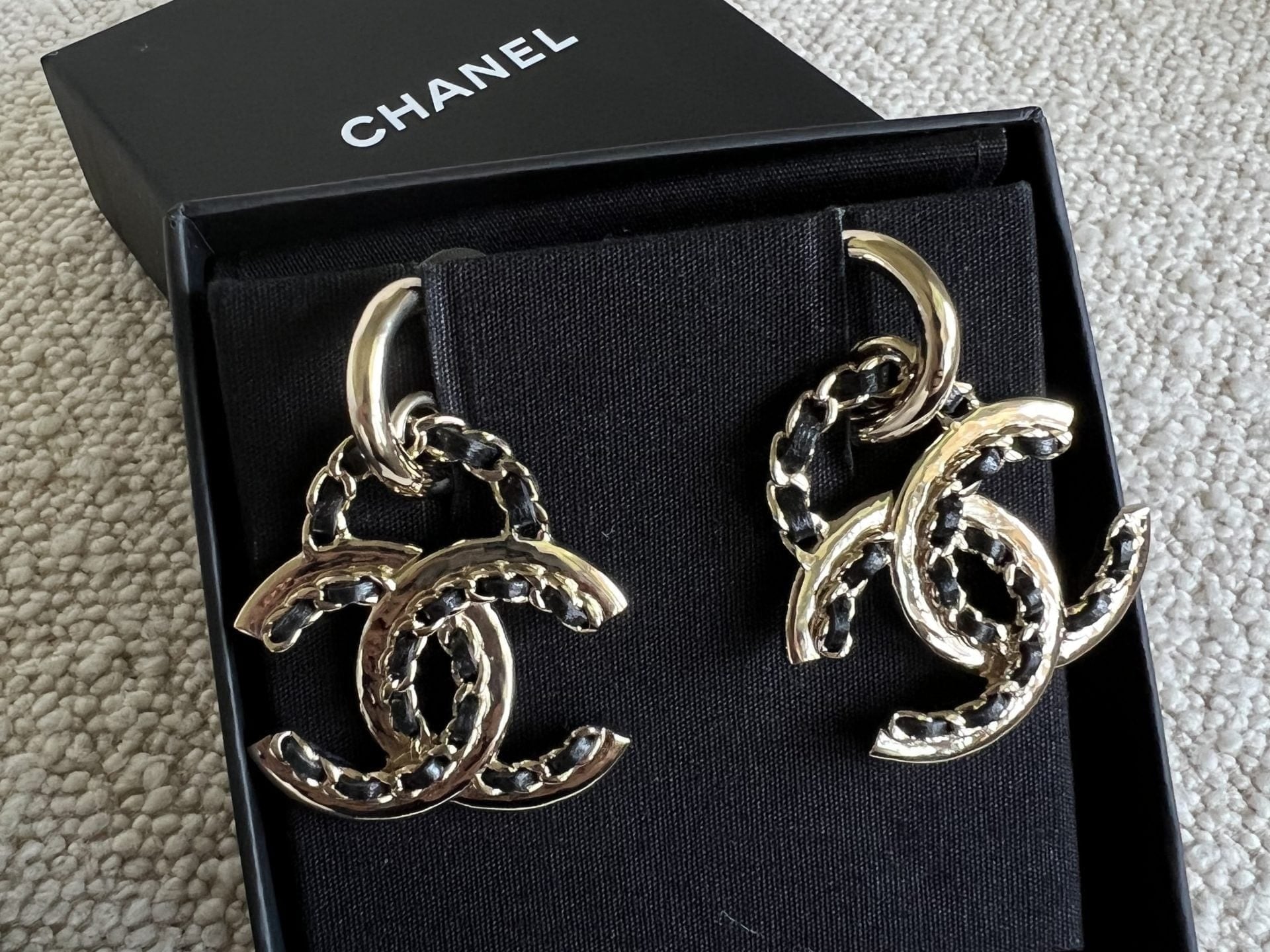 CHANEL Earrings Gold Chanel Woven Chain CC Drop Earring -Knockoff
