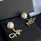 CHANEL Earrings Pearl CHA NEL Light Gold Crystal Earring -Knockoff
