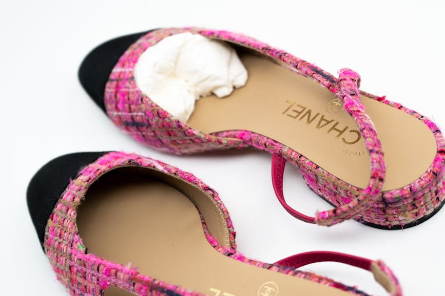 CHANEL Flats Chanel Tweed Slingbacks Size 36/5.5 Pink / Black -Knockoff
