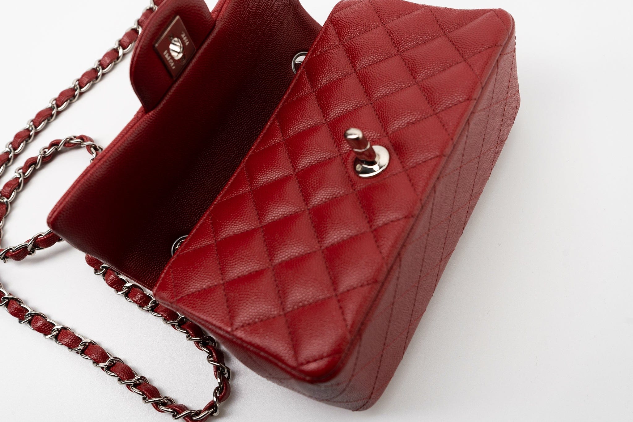 CHANEL Handbag 17B Mini Rectangular Red Caviar Quilted Flap Silver Hardware’s -Knockoff
