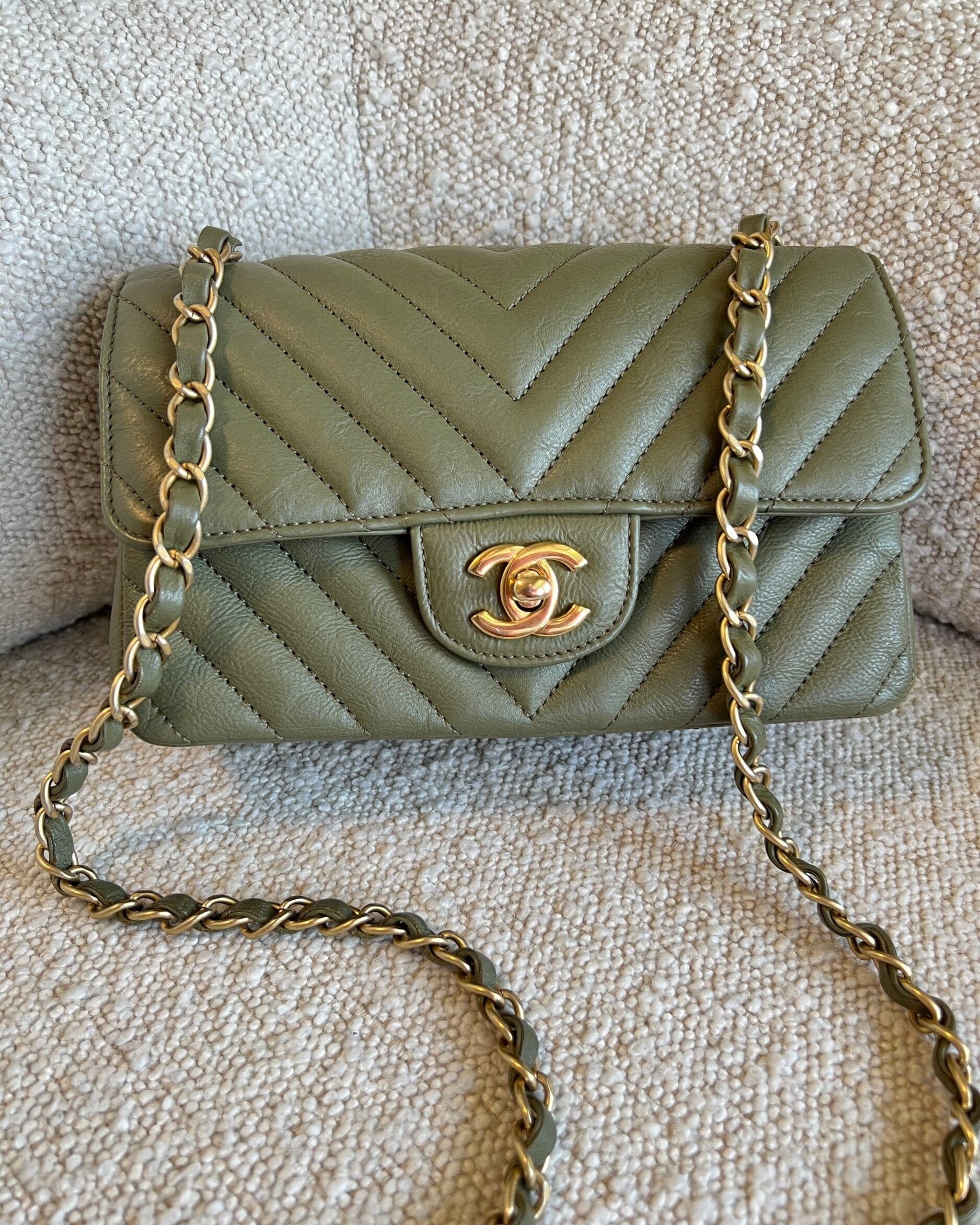 Chanel Handbag 17C Khaki Green Chevron Calfskin Mini Rectangular Flap Brushed GHW -Knockoff
