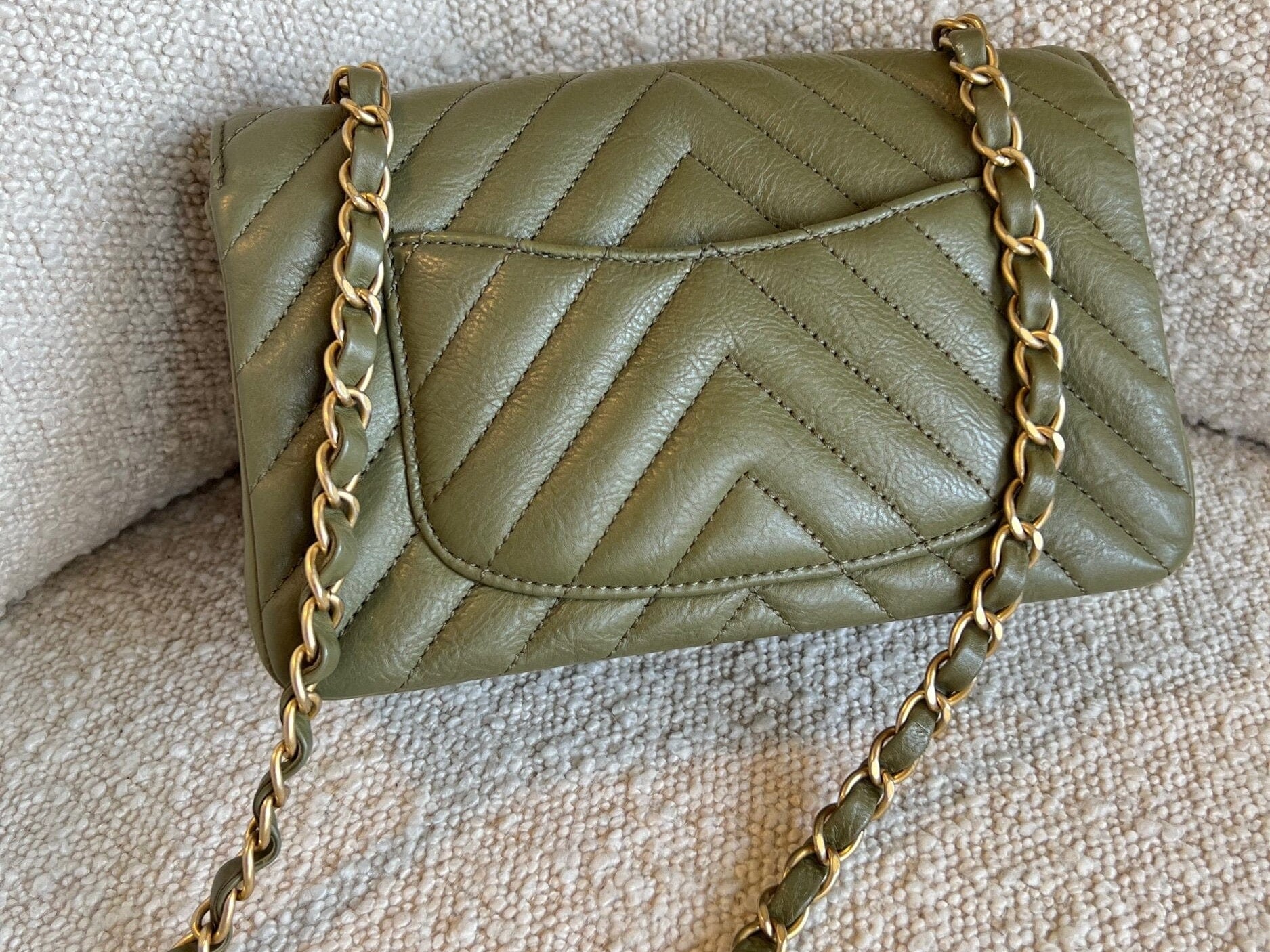 Chanel Handbag 17C Khaki Green Chevron Calfskin Mini Rectangular Flap Brushed GHW -Knockoff
