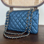 CHANEL Handbag 18S Dark Blue Caviar Quilted Classic Double Flap Light Gold Hardware -Knockoff
