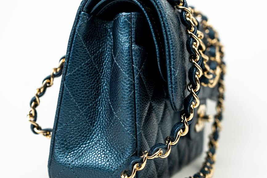 CHANEL Handbag 18S Dark Blue Small Caviar Quilted Classic Double Flap Light Gold Hardware -Knockoff
