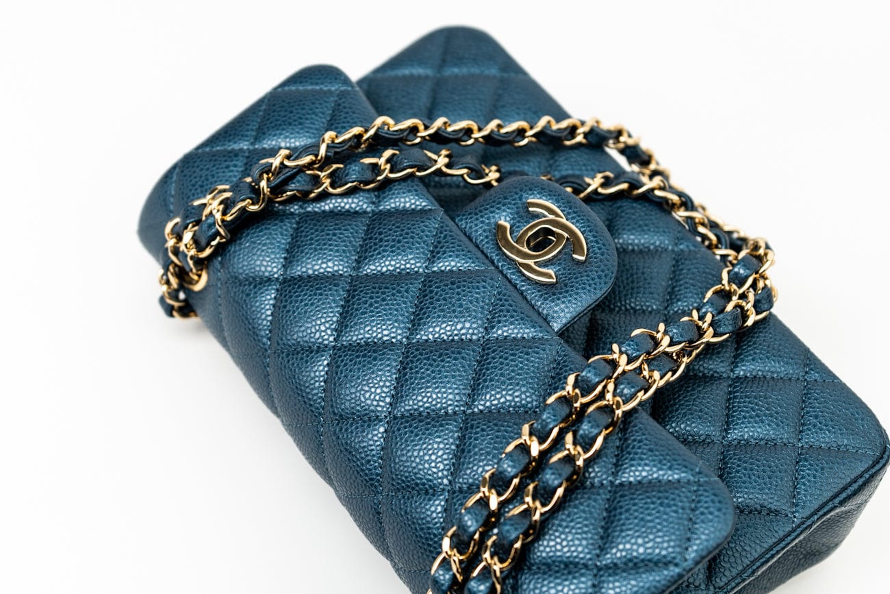 CHANEL Handbag 18S Dark Blue Small Caviar Quilted Classic Double Flap Light Gold Hardware -Knockoff
