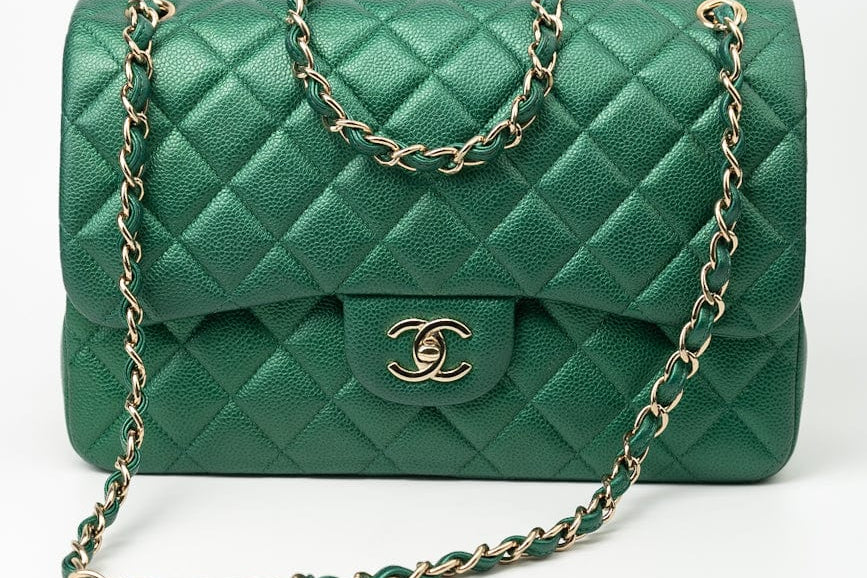 CHANEL Handbag 18S Emerald Green Caviar Quilted Classic Flap Jumbo Light Gold Hardware -Knockoff
