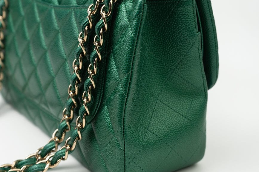 CHANEL Handbag 18S Emerald Green Caviar Quilted Classic Flap Jumbo Light Gold Hardware -Knockoff
