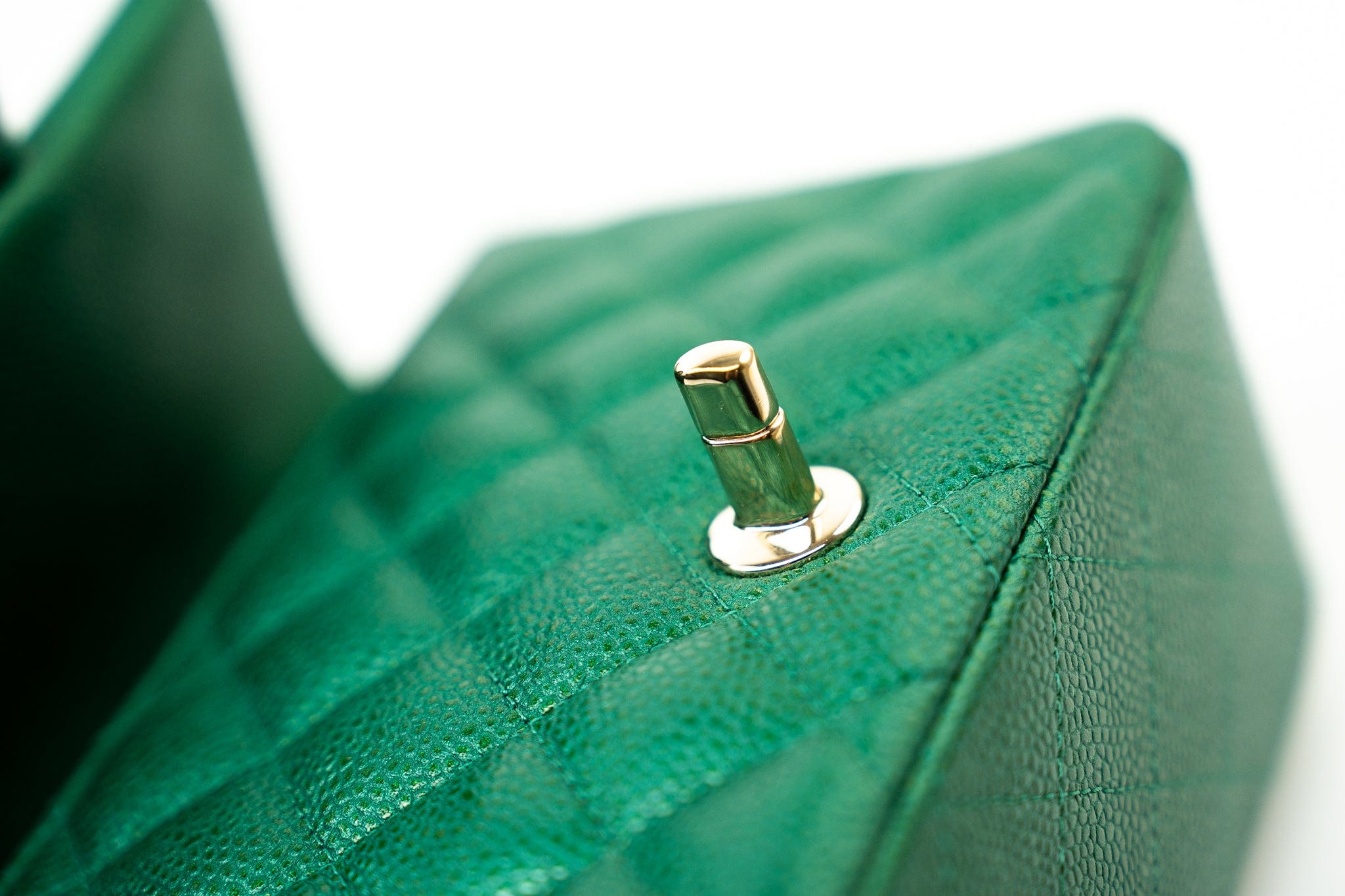 CHANEL Handbag 18S Emerald Green Caviar Quilted Mini Square Light Gold Hardware -Knockoff
