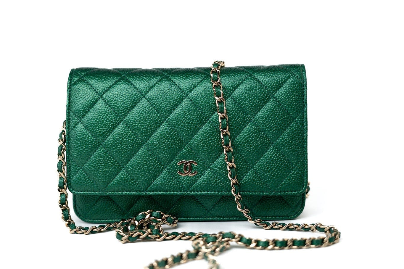 CHANEL Handbag 18S Emerald Green Caviar Quilted Wallet on Chain (WOC) -Knockoff
